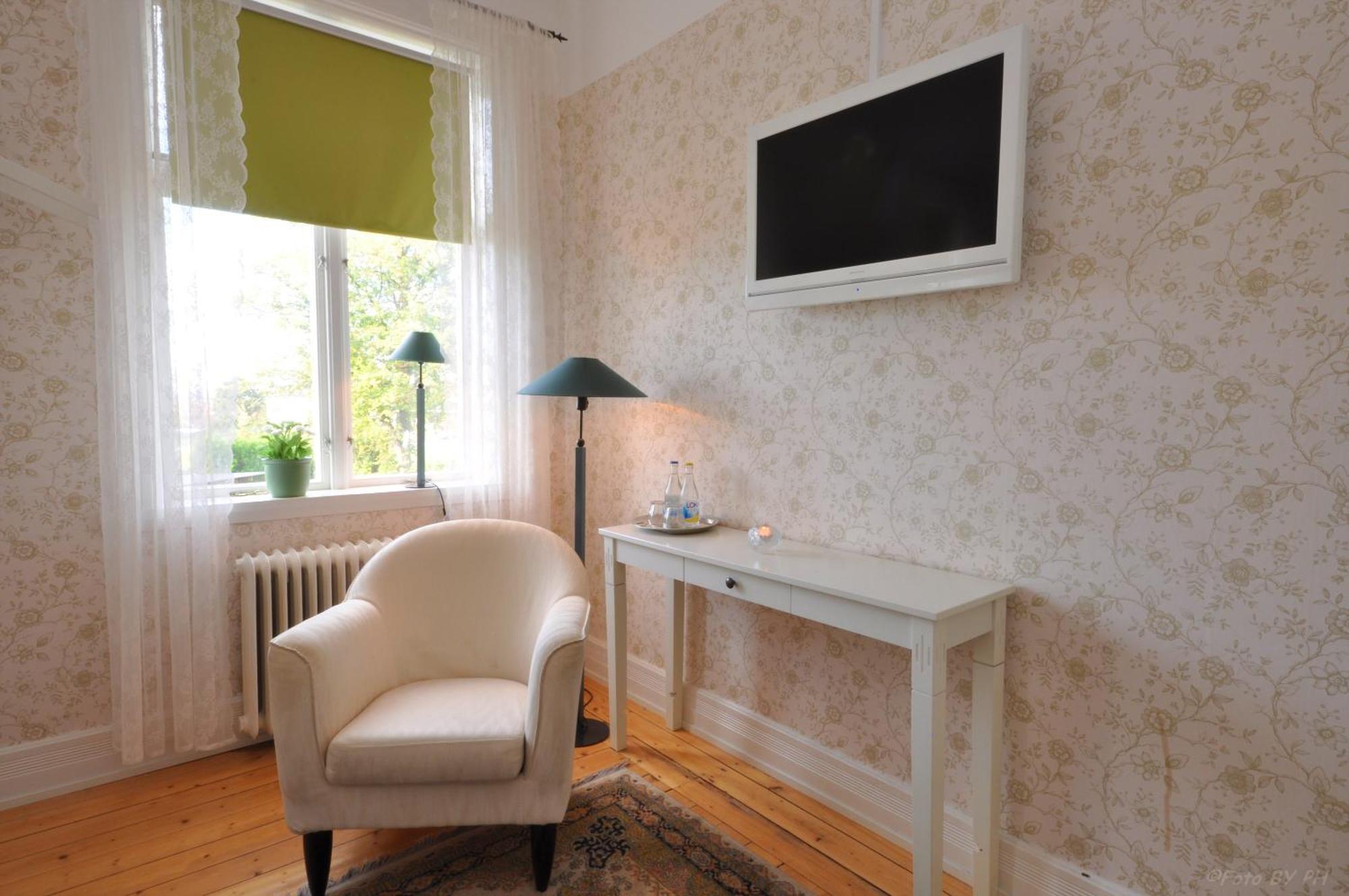 Pensionat Praestgarden Töreboda Стая снимка