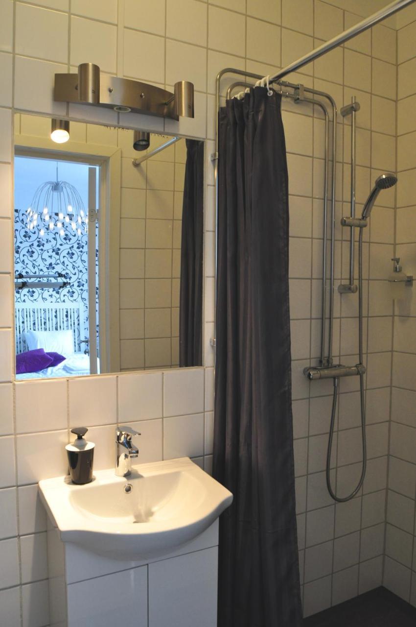 Pensionat Praestgarden Töreboda Екстериор снимка